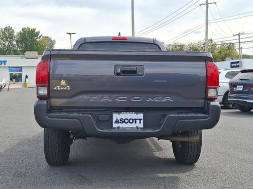 2021 Toyota Tacoma SR