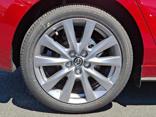 2025 Mazda Mazda3 FWD w/Preferred Package