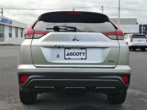 2023 Mitsubishi Eclipse Cross LE
