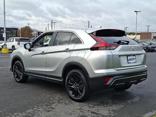 2023 Mitsubishi Eclipse Cross LE