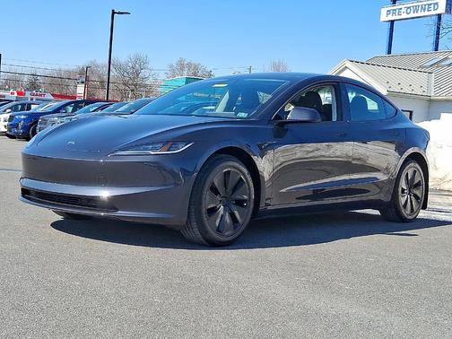2025 Tesla Model 3 Long Range