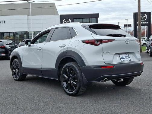 2024 Mazda CX-30 Select