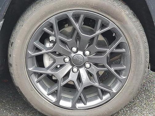 2024 Jeep Grand Cherokee 4xe Summit