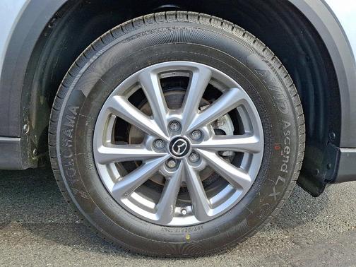 2023 Mazda CX-5 2.5 S Preferred Package