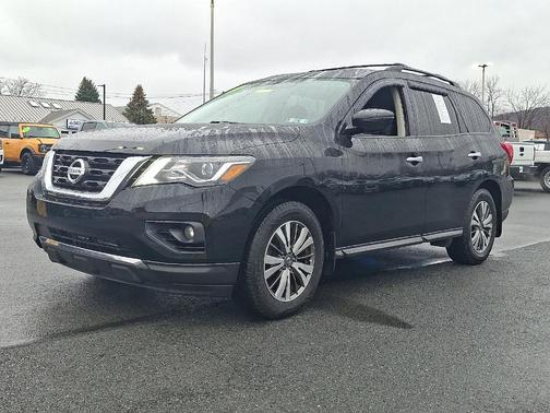 Magnetic Black 2019 Nissan Pathfinder SV