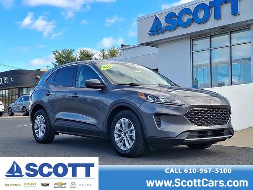 2021 Ford Escape SE