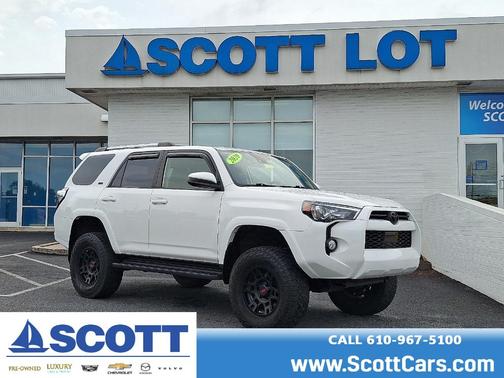 2020 Toyota 4Runner SR5