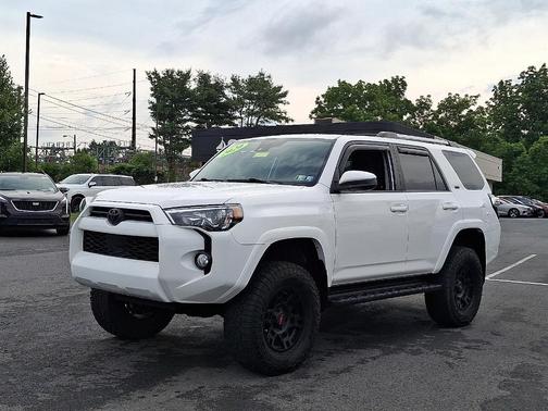 2020 Toyota 4Runner SR5
