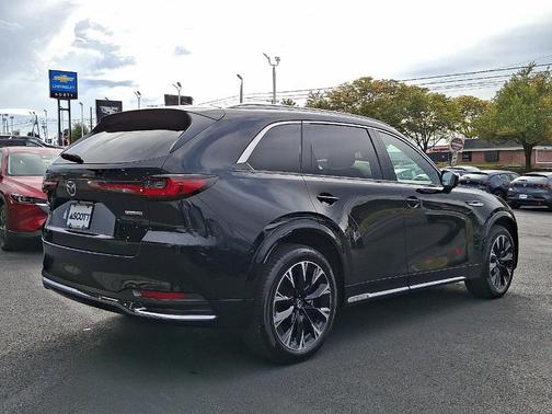 2025 Mazda CX-90 S Premium