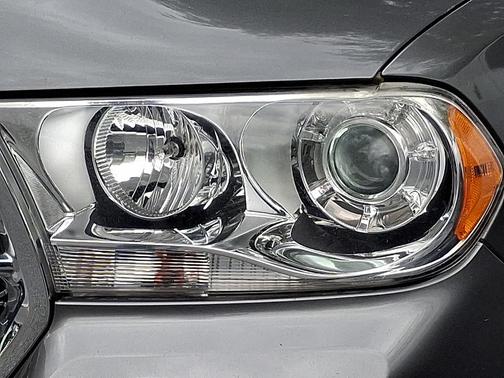 Mineral Gray Metallic 2013 Dodge Durango Citadel