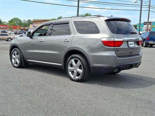 Mineral Gray Metallic 2013 Dodge Durango Citadel