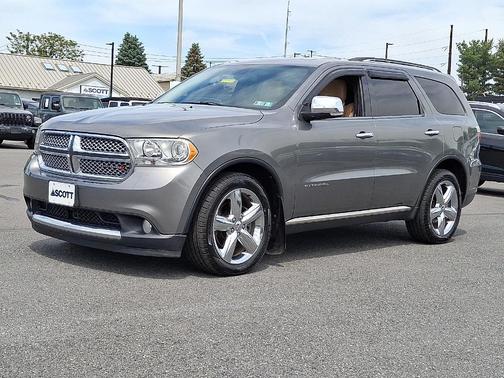 Mineral Gray Metallic 2013 Dodge Durango Citadel