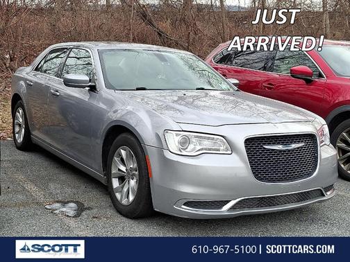 2015 Chrysler 300 Limited