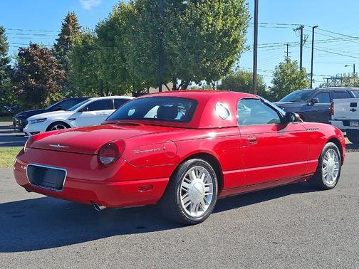 2002 Ford Thunderbird 