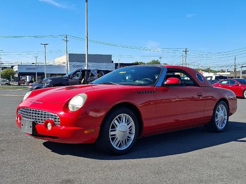 2002 Ford Thunderbird 