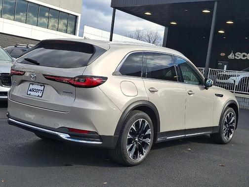 2024 Mazda CX-90 Premium