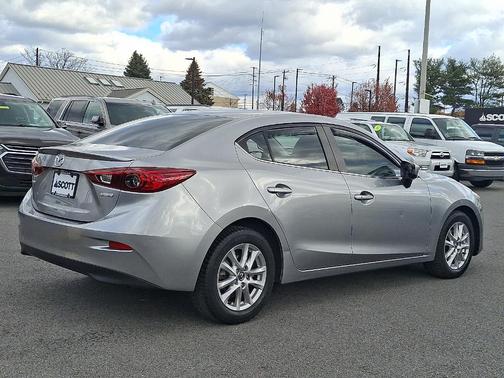 2016 Mazda Mazda3 i Touring