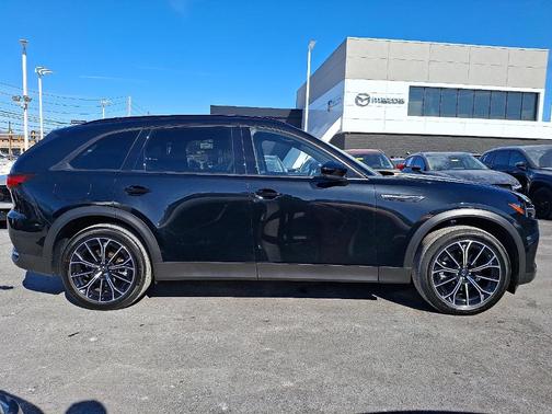 2025 Mazda CX-70 PHEV Premium Plus Package
