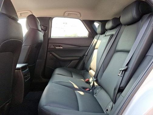2025 Mazda CX-30 Select