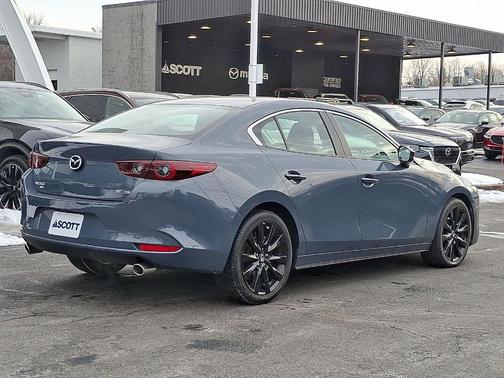 2025 Mazda Mazda3 2.5 S Carbon Edition