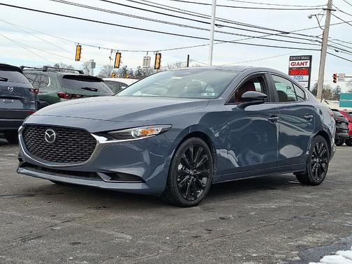 2025 Mazda Mazda3 2.5 S Carbon Edition