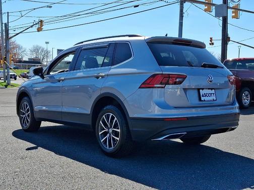 2019 Volkswagen Tiguan 2.0T SE