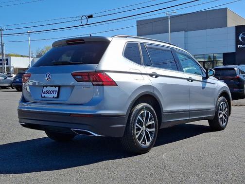 2019 Volkswagen Tiguan 2.0T SE