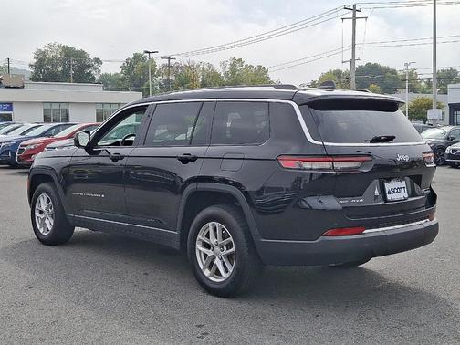 2021 Jeep Grand Cherokee L Laredo