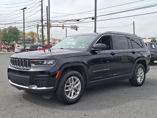 2021 Jeep Grand Cherokee L Laredo