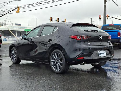 2024 Mazda Mazda3 FWD w/Preferred Package