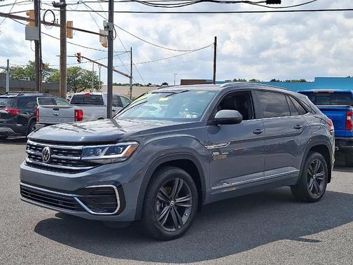 2021 Volkswagen Atlas Cross Sport 3.6L V6 SE w/Technology R-Line