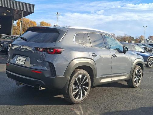 2026 Mazda CX-50 Premium Plus