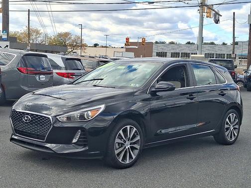 2020 Hyundai Elantra GT Base