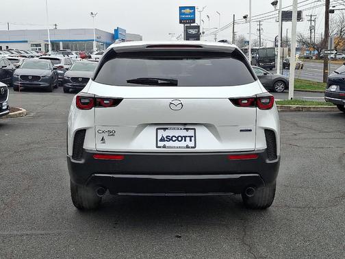 2025 Mazda CX-50 