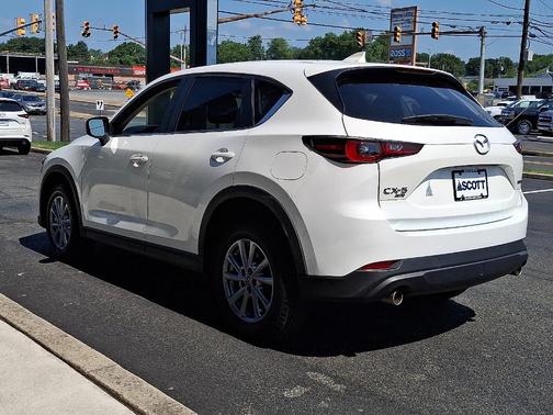 2022 Mazda CX-5 2.5 S Preferred Package