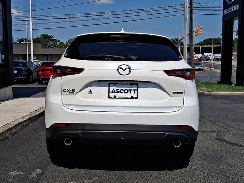 2022 Mazda CX-5 2.5 S Preferred Package