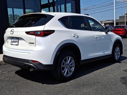 2022 Mazda CX-5 2.5 S Preferred Package