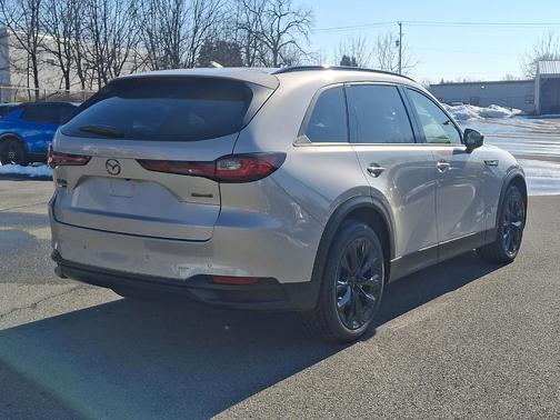 2026 Mazda CX-90 Premium