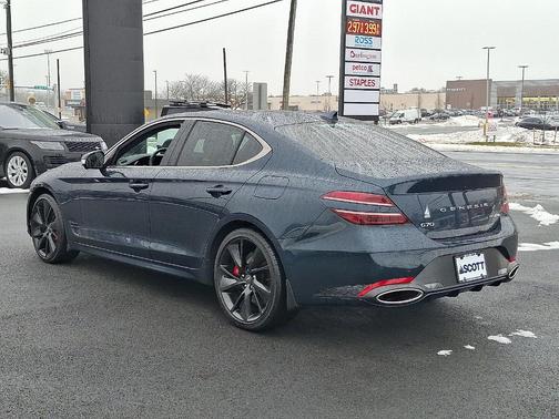 2023 Genesis G70 3.3T