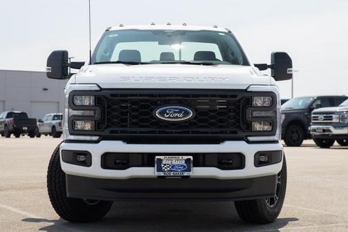 2025 Ford F-350 XL
