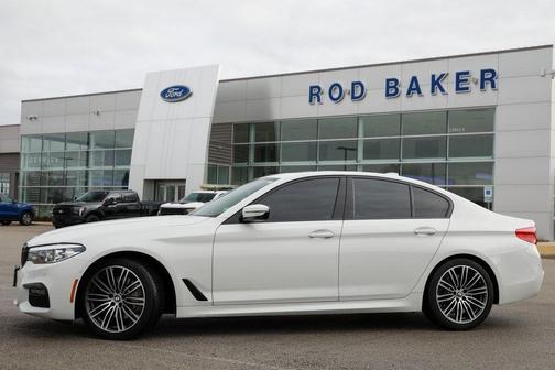 Alpine White 2019 BMW 540 i xDrive
