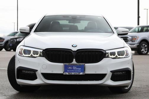 Alpine White 2019 BMW 540 i xDrive