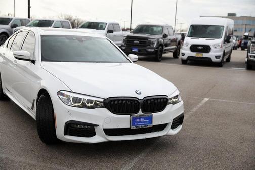 Alpine White 2019 BMW 540 i xDrive