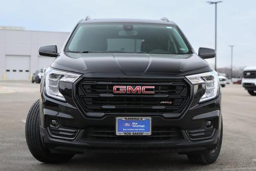 2024 GMC Terrain AT4