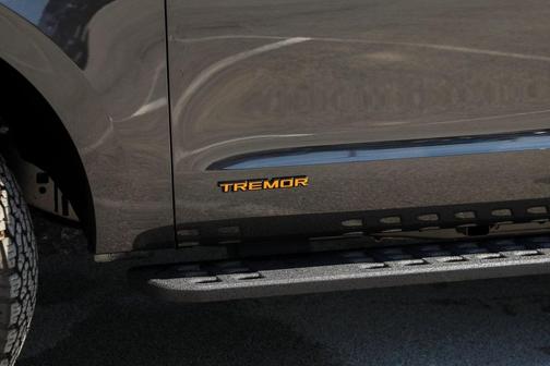 2025 Ford Expedition Tremor