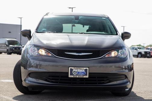 2017 Chrysler Pacifica LX