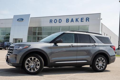 2025 Ford Explorer Active