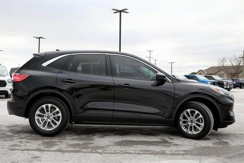Agate Black 2022 Ford Escape SE