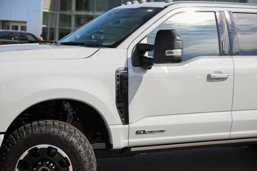 2026 Ford F-250 Lariat