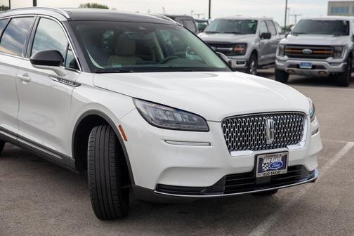 2022 Lincoln Corsair Standard